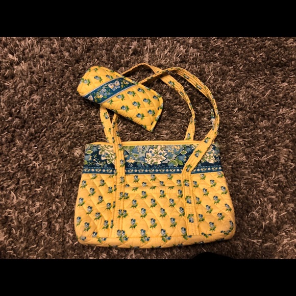 Vera Bradley Bag with glasses case bundle - Picture 3 of 3